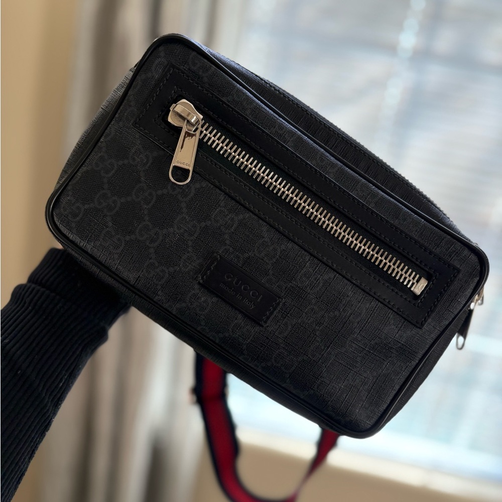 Gucci belt bag 100% authentic